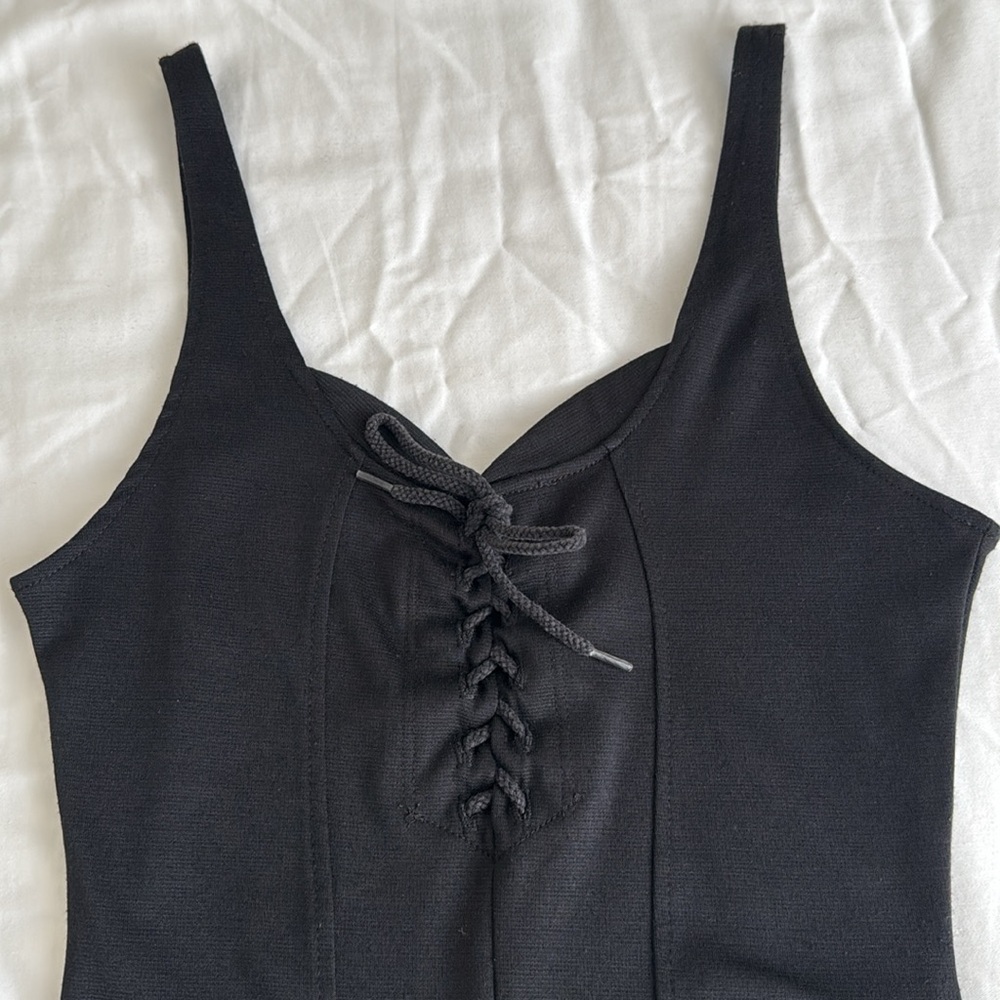 Nasty Gal Lace Up Front Bodysuit - Picture 5 of 9